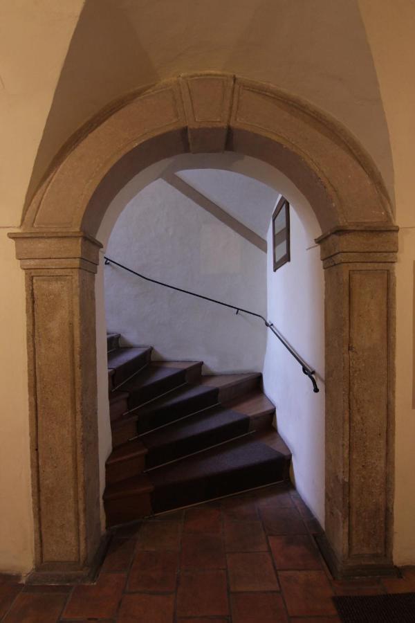 Mala Strana Apartment 1 ปราก ภายนอก รูปภาพ