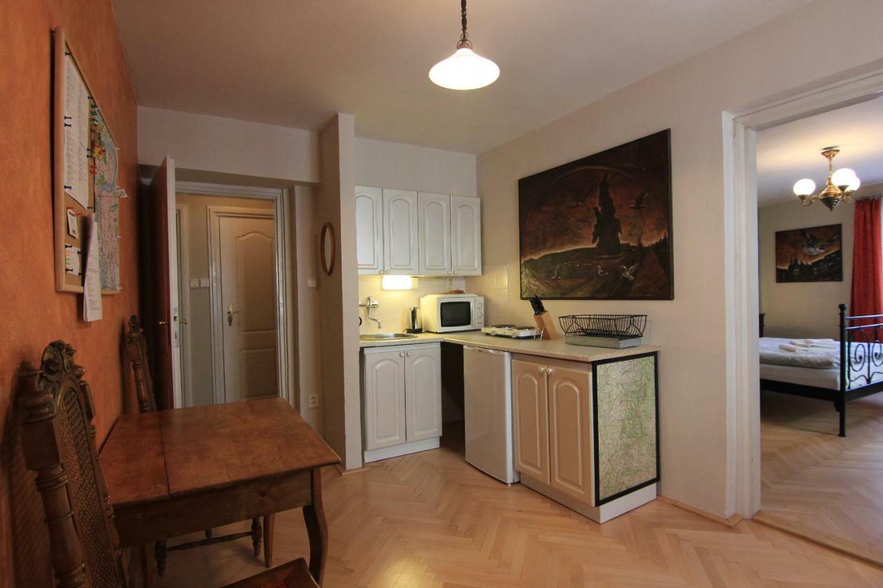 Mala Strana Apartment 1 ปราก ภายนอก รูปภาพ