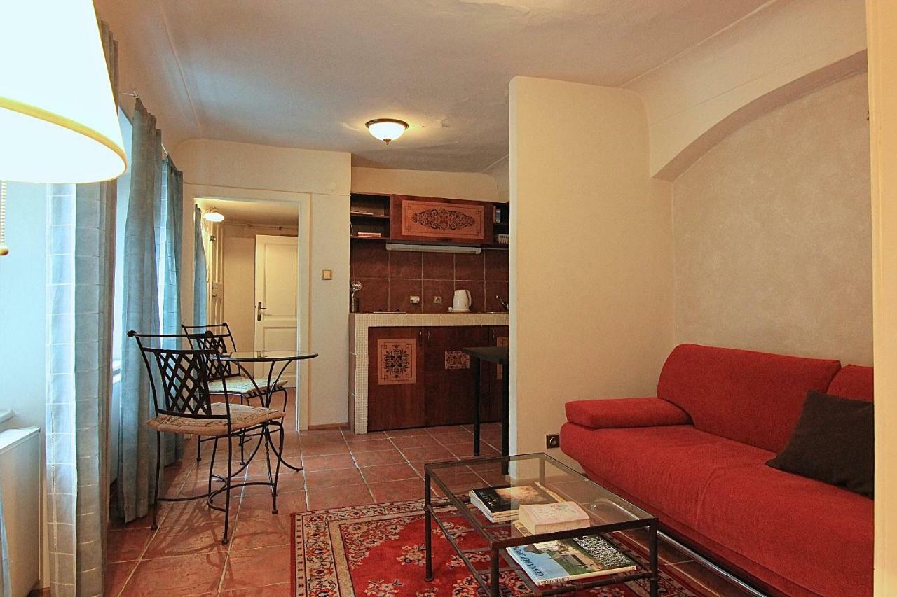 Mala Strana Apartment 1 ปราก ภายนอก รูปภาพ